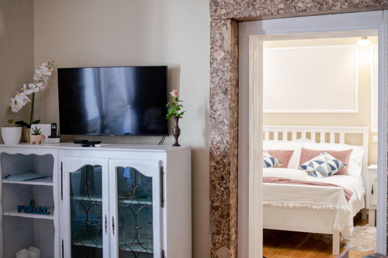 Luxury Apartment Diva Zara Esterno foto